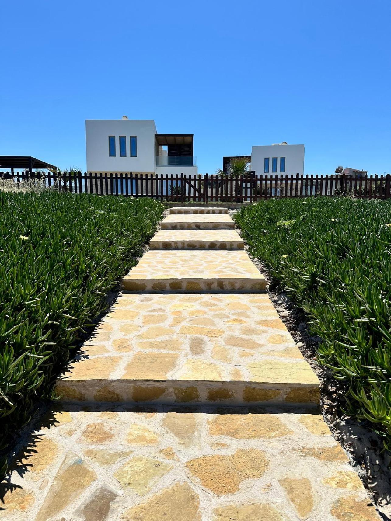Beachfront Nymphes Aigli, Brand New With Pool, Children Area & Bbq